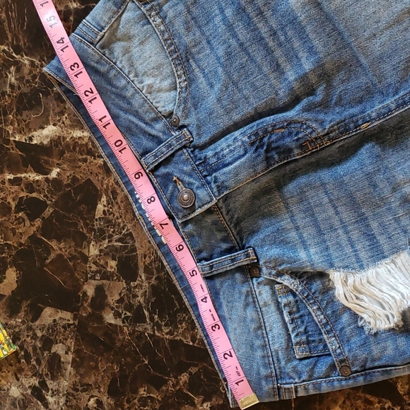 Jeans skirt size 0. - Picture 9 of 10